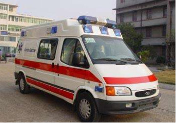 峨边救护车租赁
